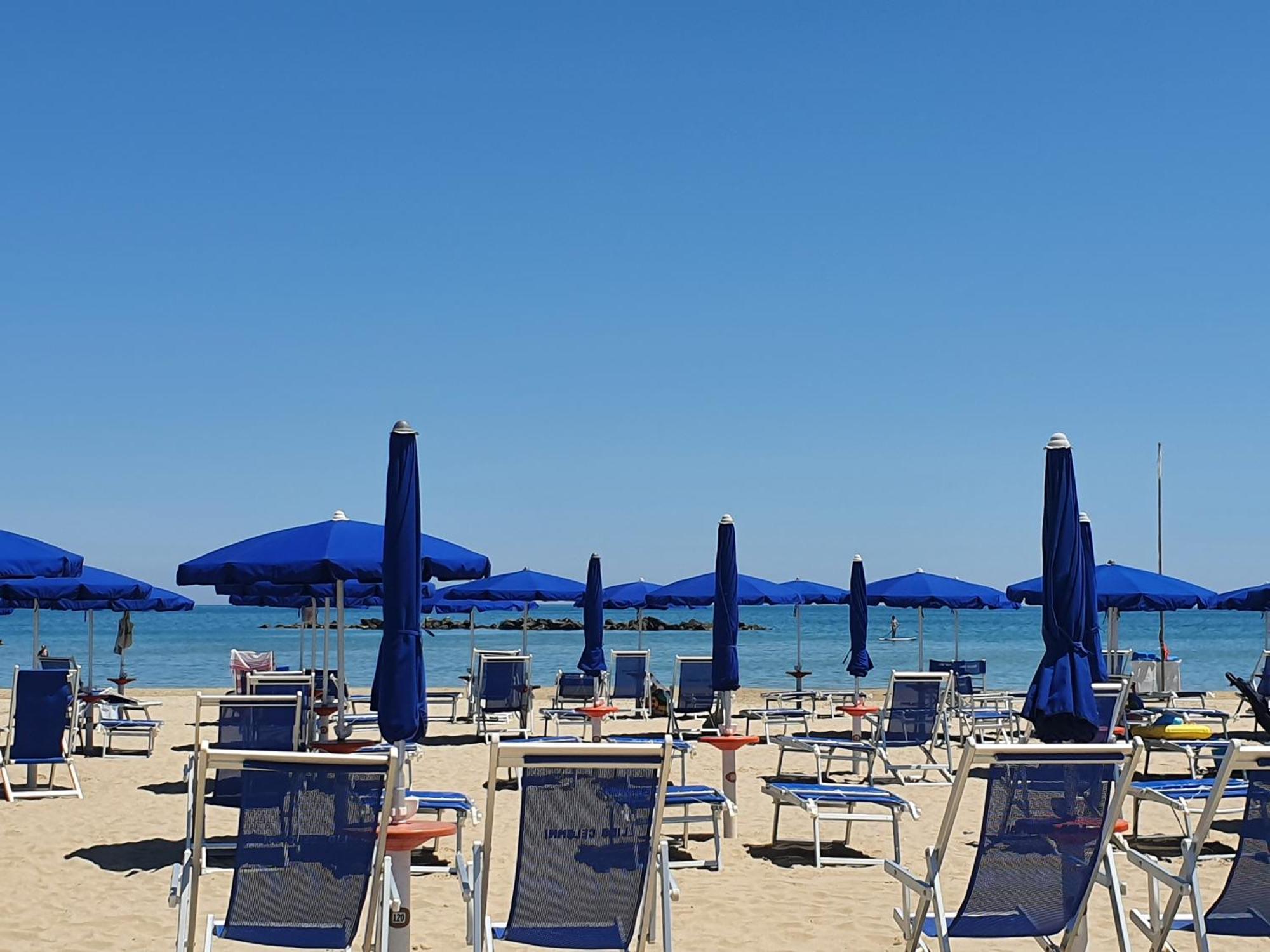 Non Solo Mare Roseto Degli Abruzzi Exterior foto